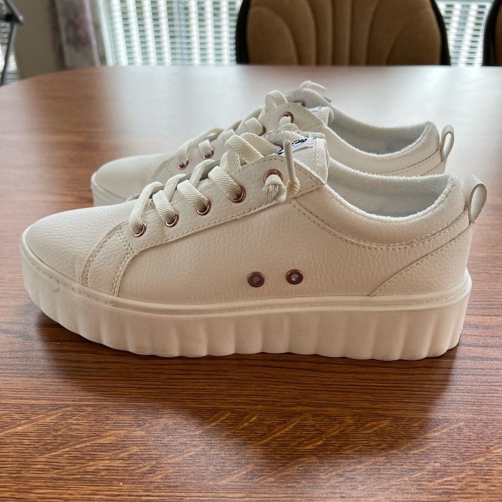 Platform Sheilahh Roxy Sneakers - Woman’s 8.5 - White